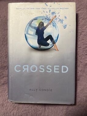 CROSSED Ally Condie Book - Silver Cover Accent